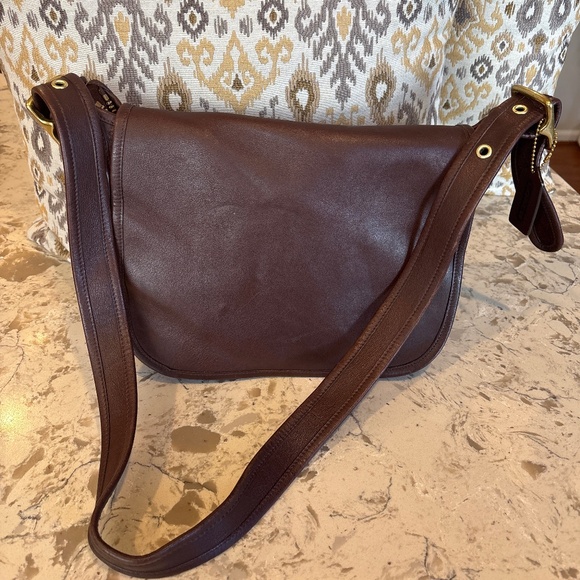 Vintage Y2K 90’s Coach 9951 Patricia’s Legacy Dark Brown Leather Handbag - Picture 1 of 9